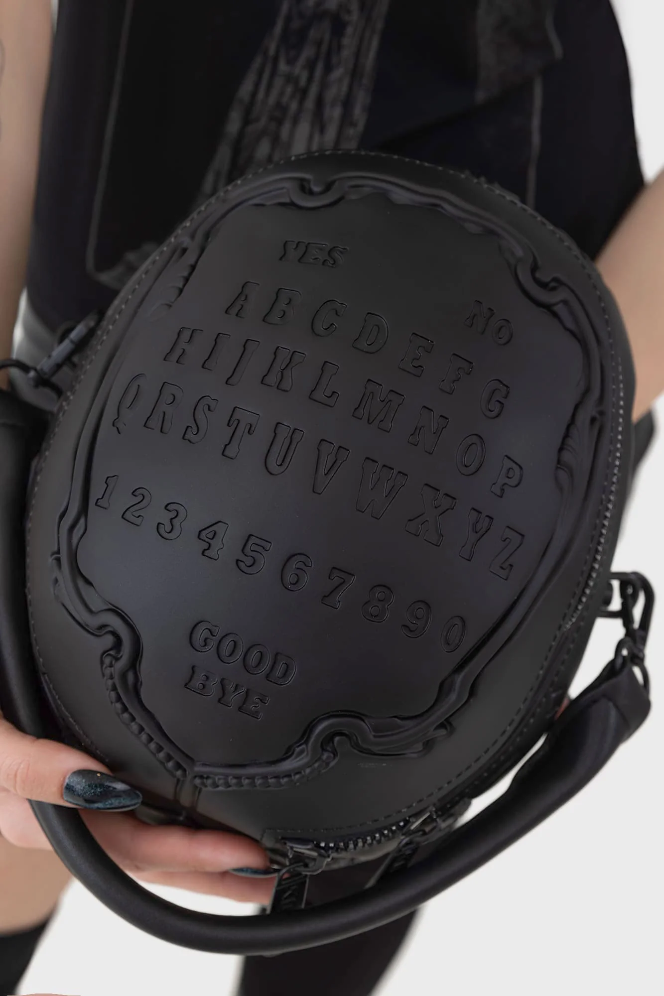 Contact The Dead Skull Handbag - Image 5