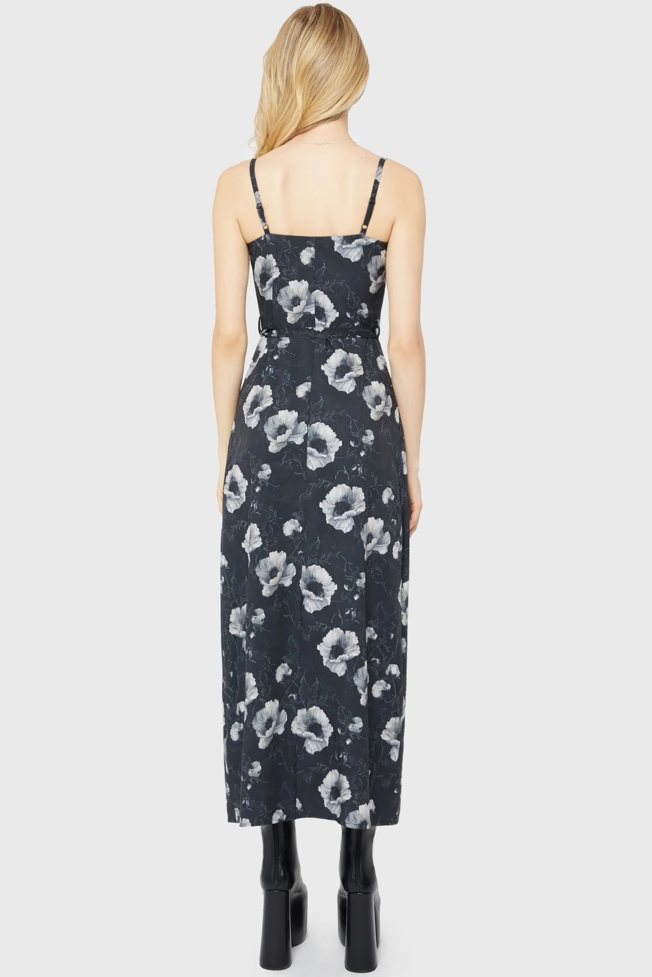 Cottage Chorus Maxi Dress [BLACK AND WHITE] - Image 6