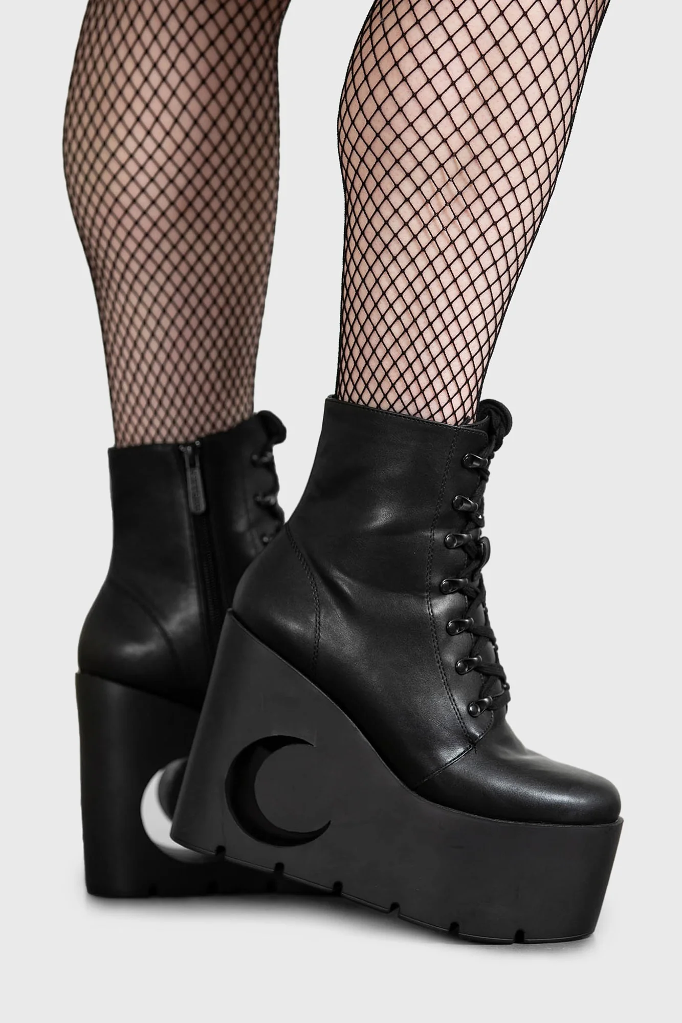 Crescent Boots - Image 4