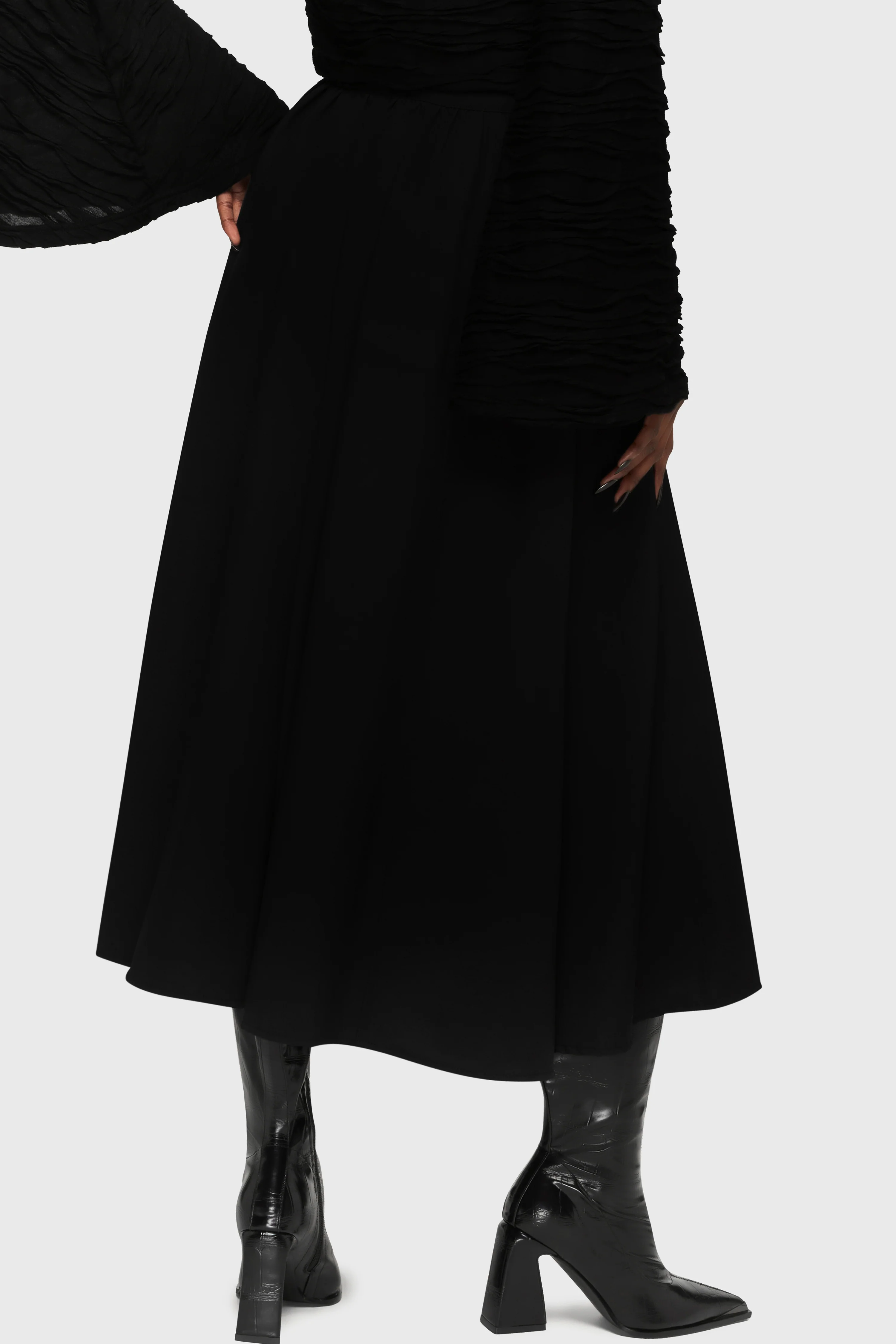 Eryssa Midi Skirt - Image 4