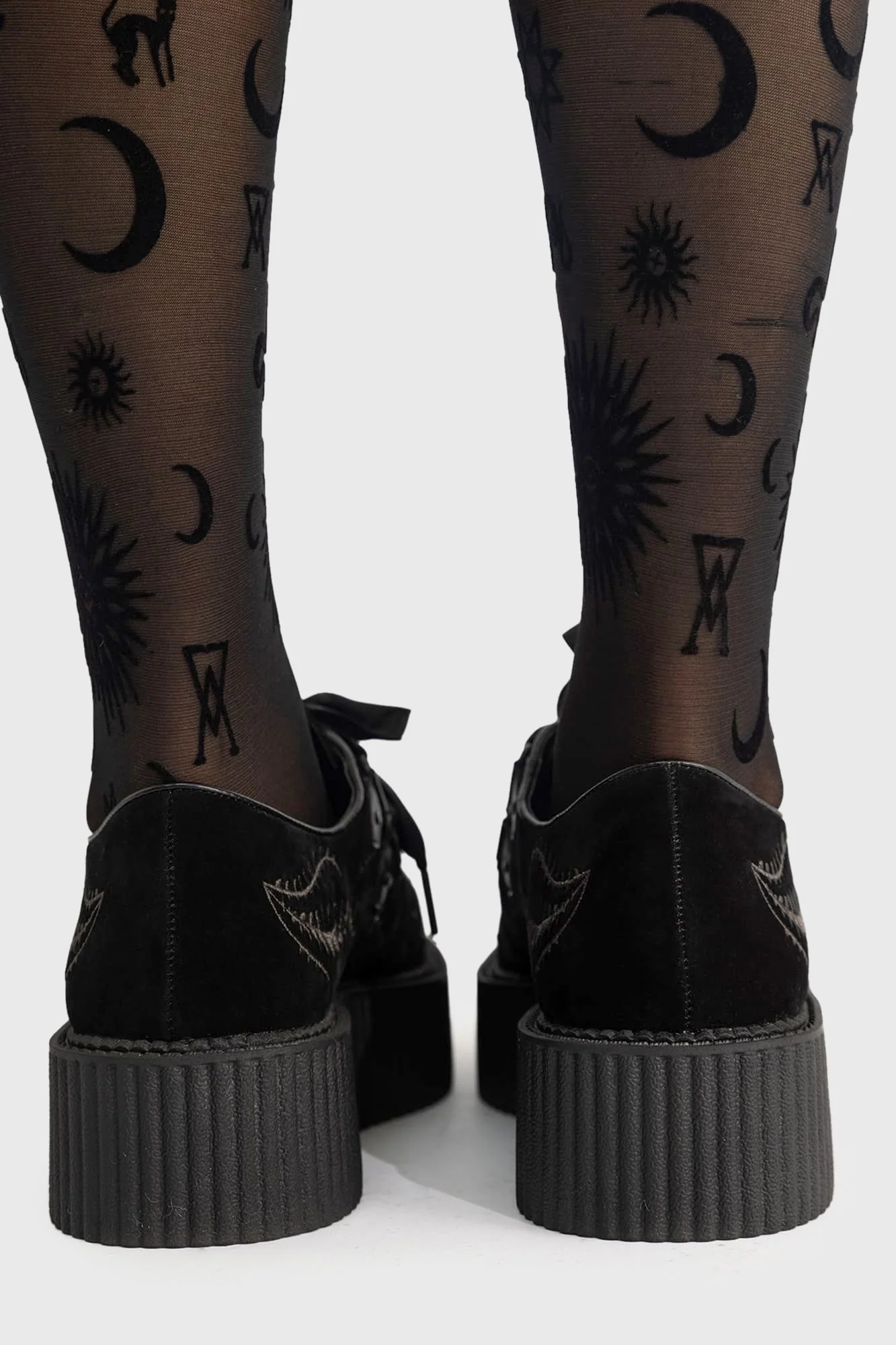 In A Phase Creepers - Image 4