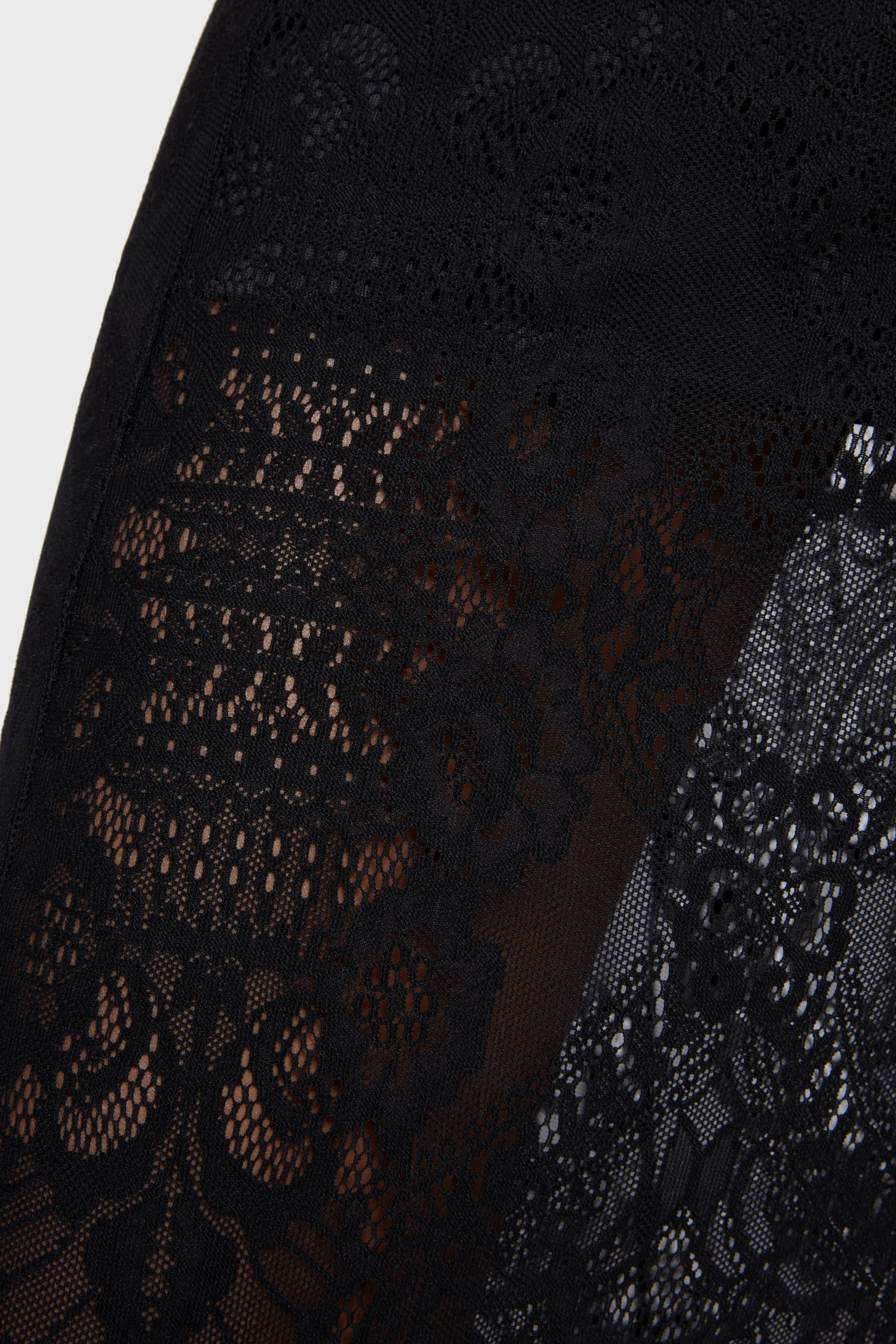 Lilith's Garden Maxi Dress [Black] - Image 3
