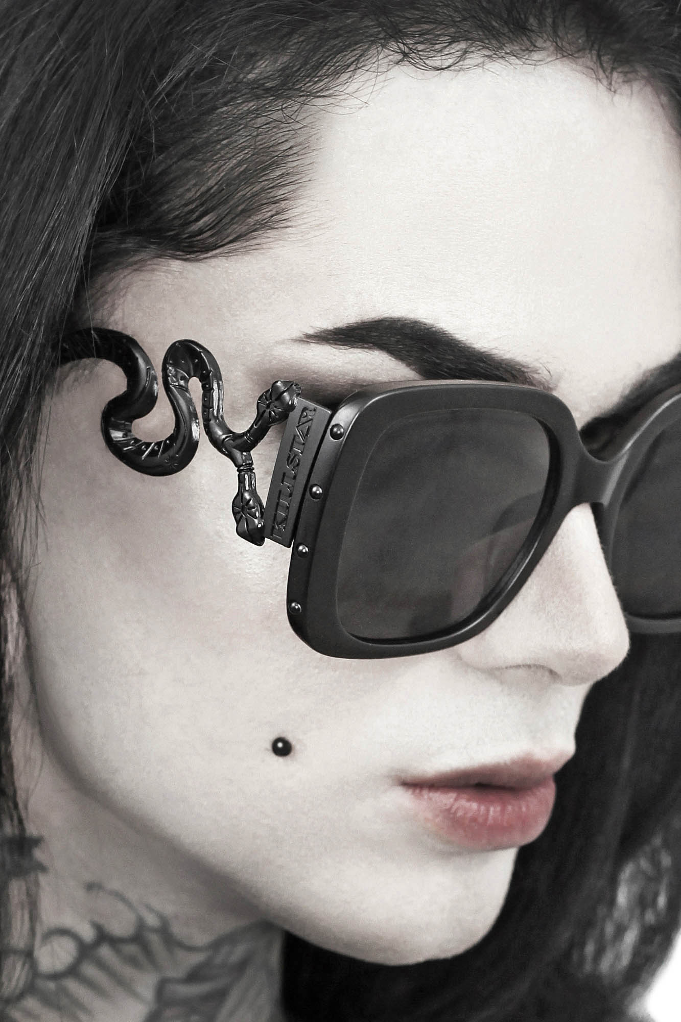 Serpent Sunglasses [B] - Image 2