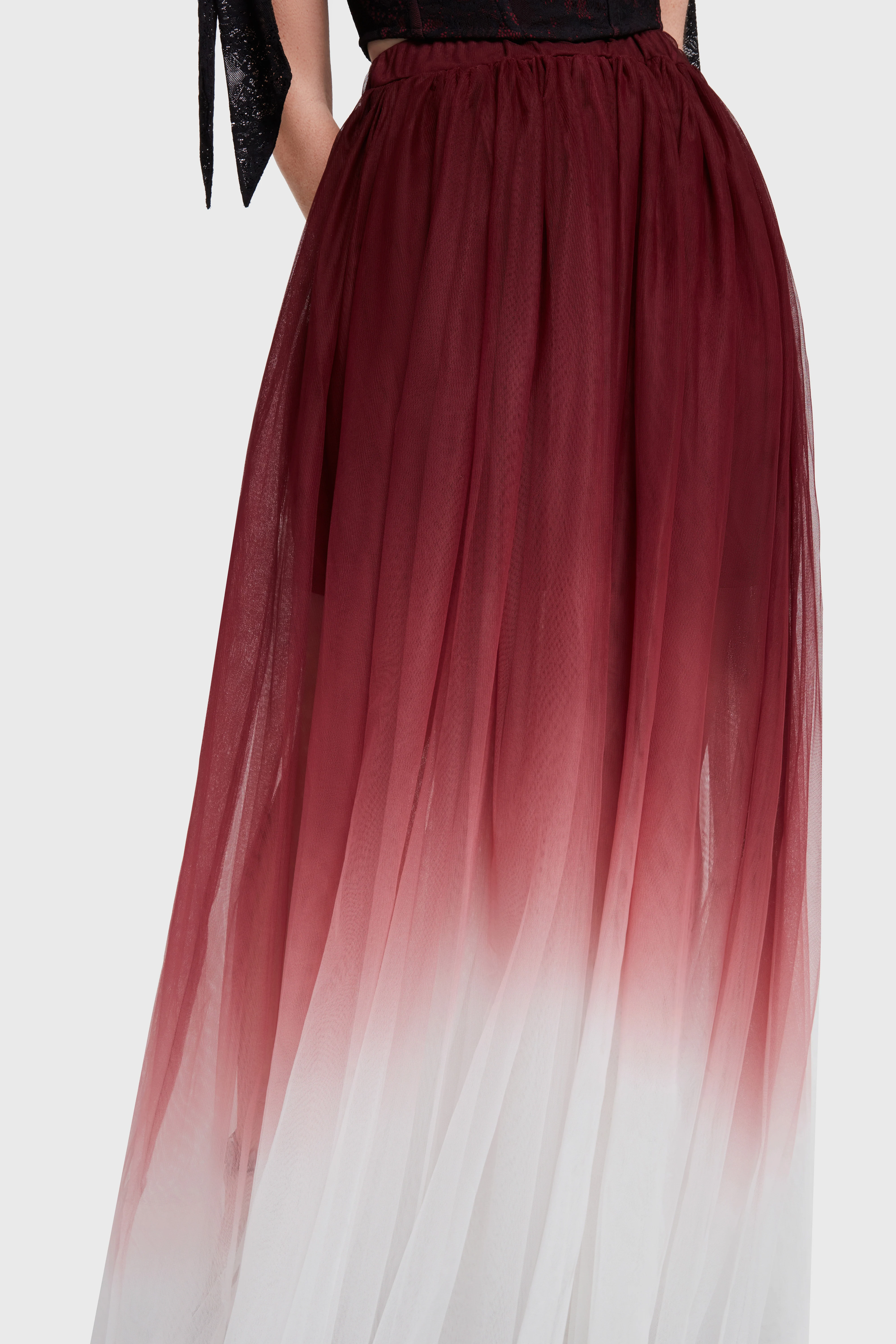 Shade Empress Maxi Skirt [Red/White] - Image 3