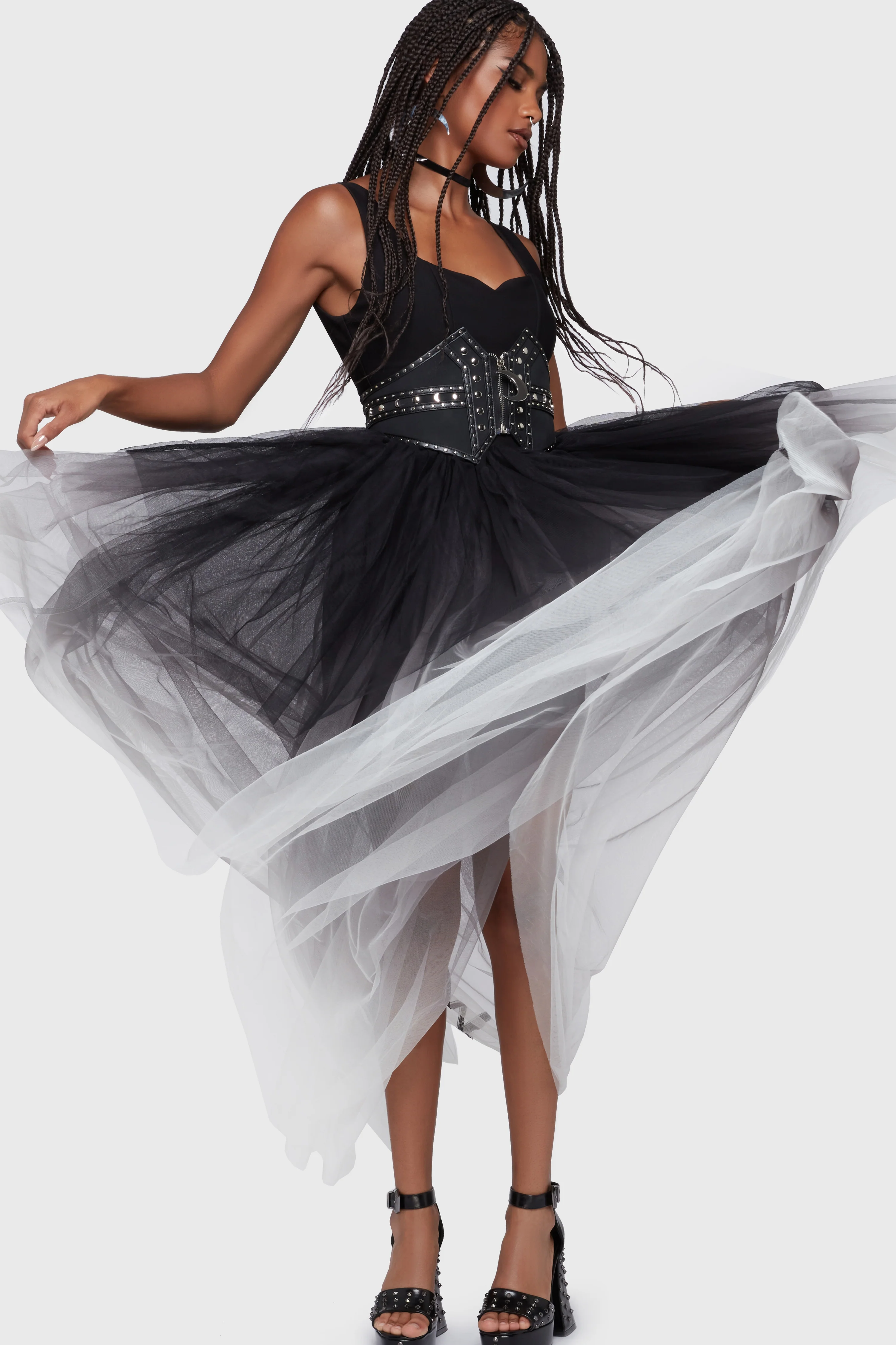Under The Candle Light Maxi Dress [Black/White] - Image 2