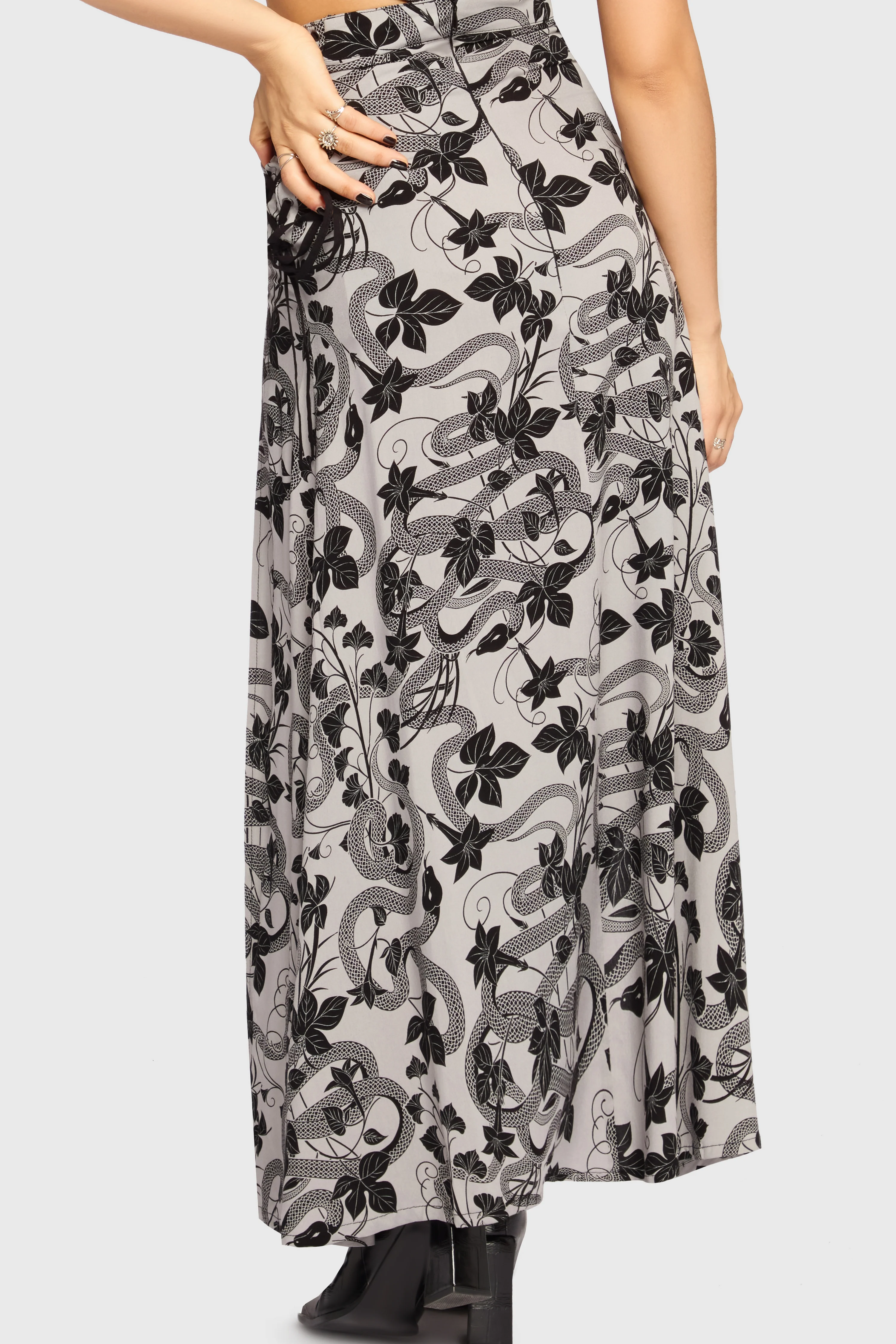 Venomous Rose Lace Up Skirt - Image 3