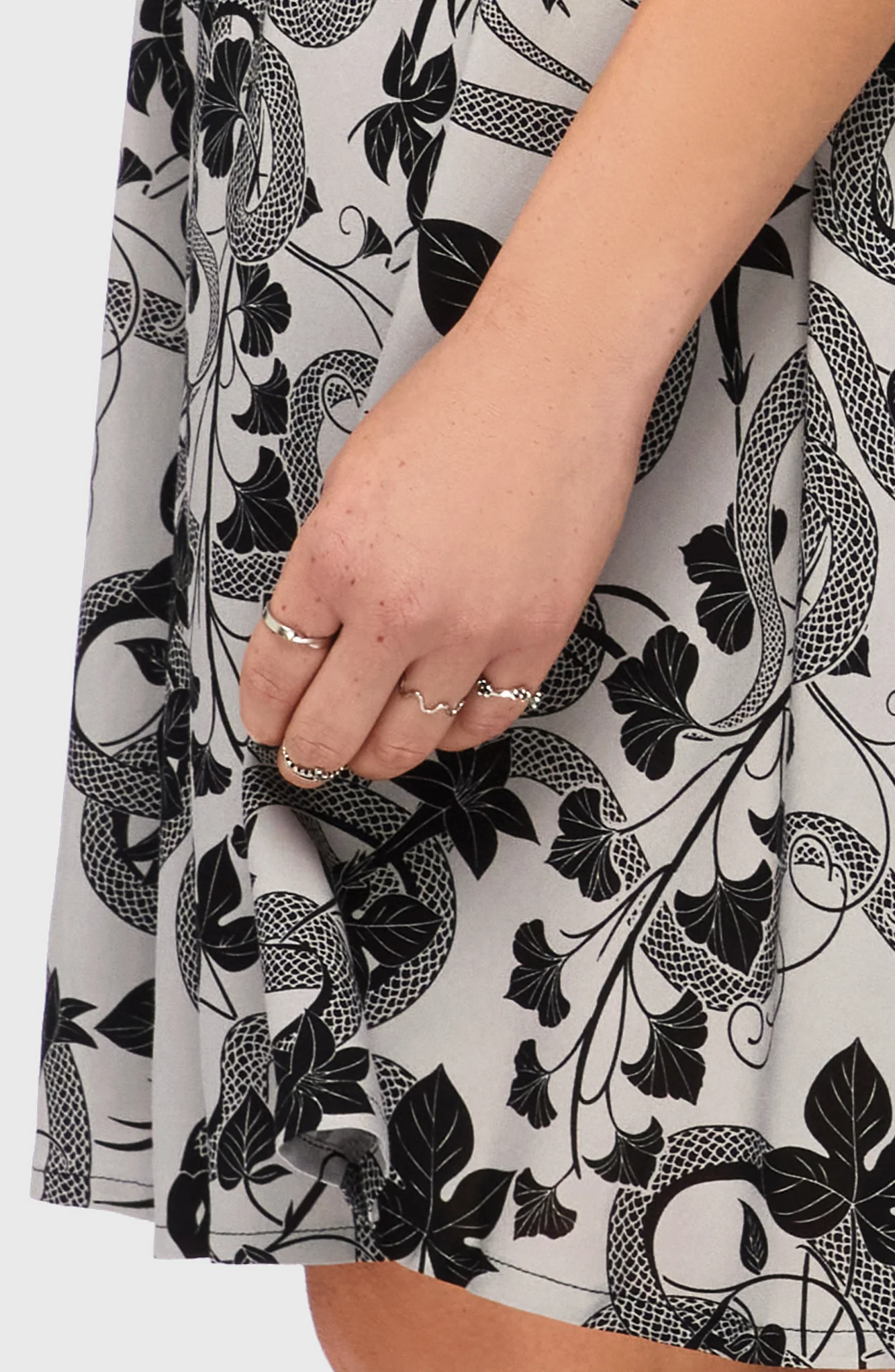 Venomous Rose Puffed Sleeve Mini Dress - Image 6