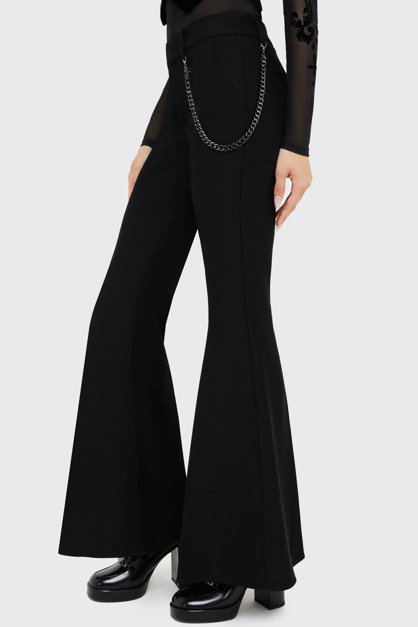 Vile Vixen Flares [Black]