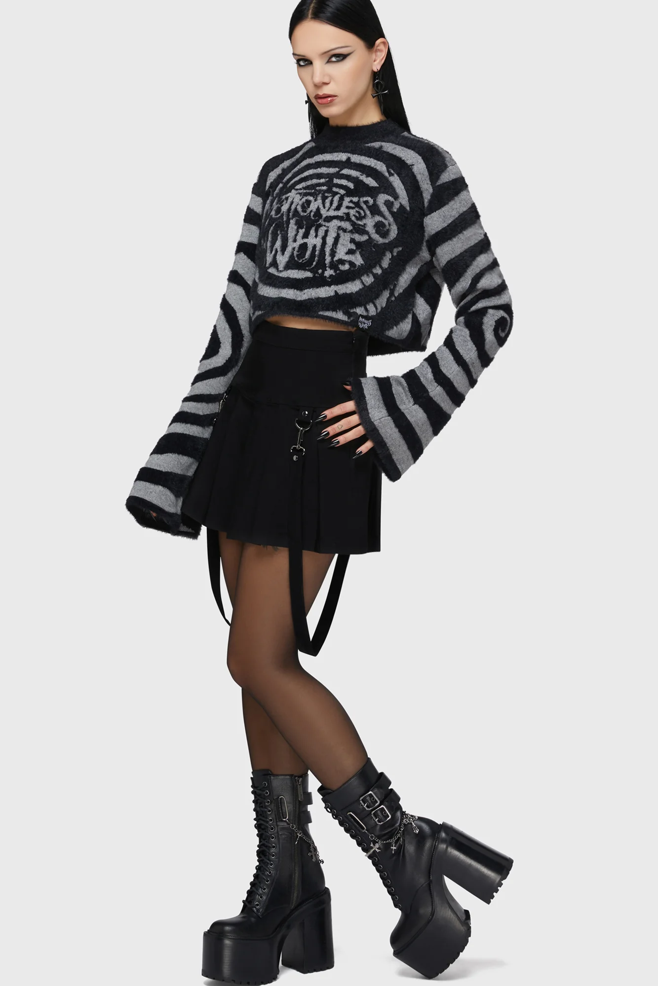 Voices Spiral Crop Sweater - Image 4